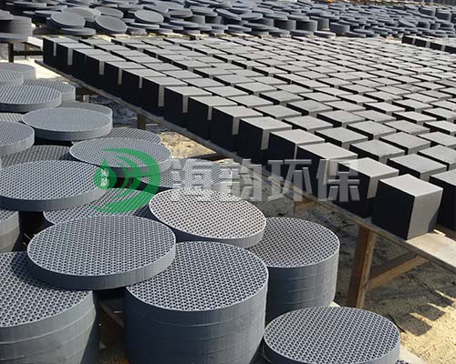 ��C����̿